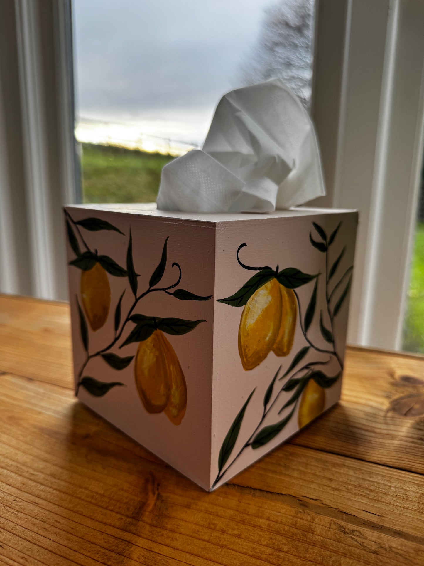 Lemon tissue box