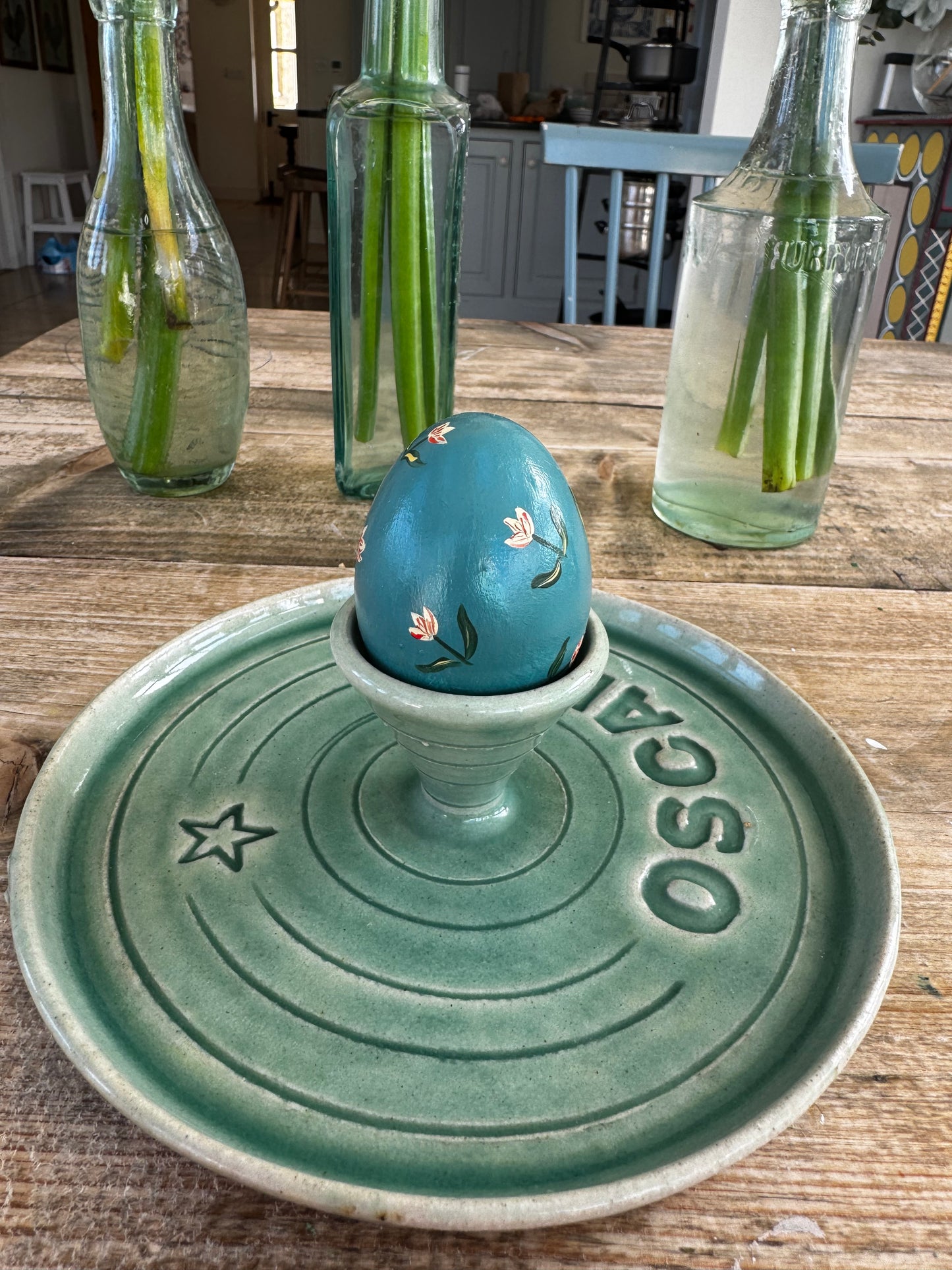 Blue tulip egg