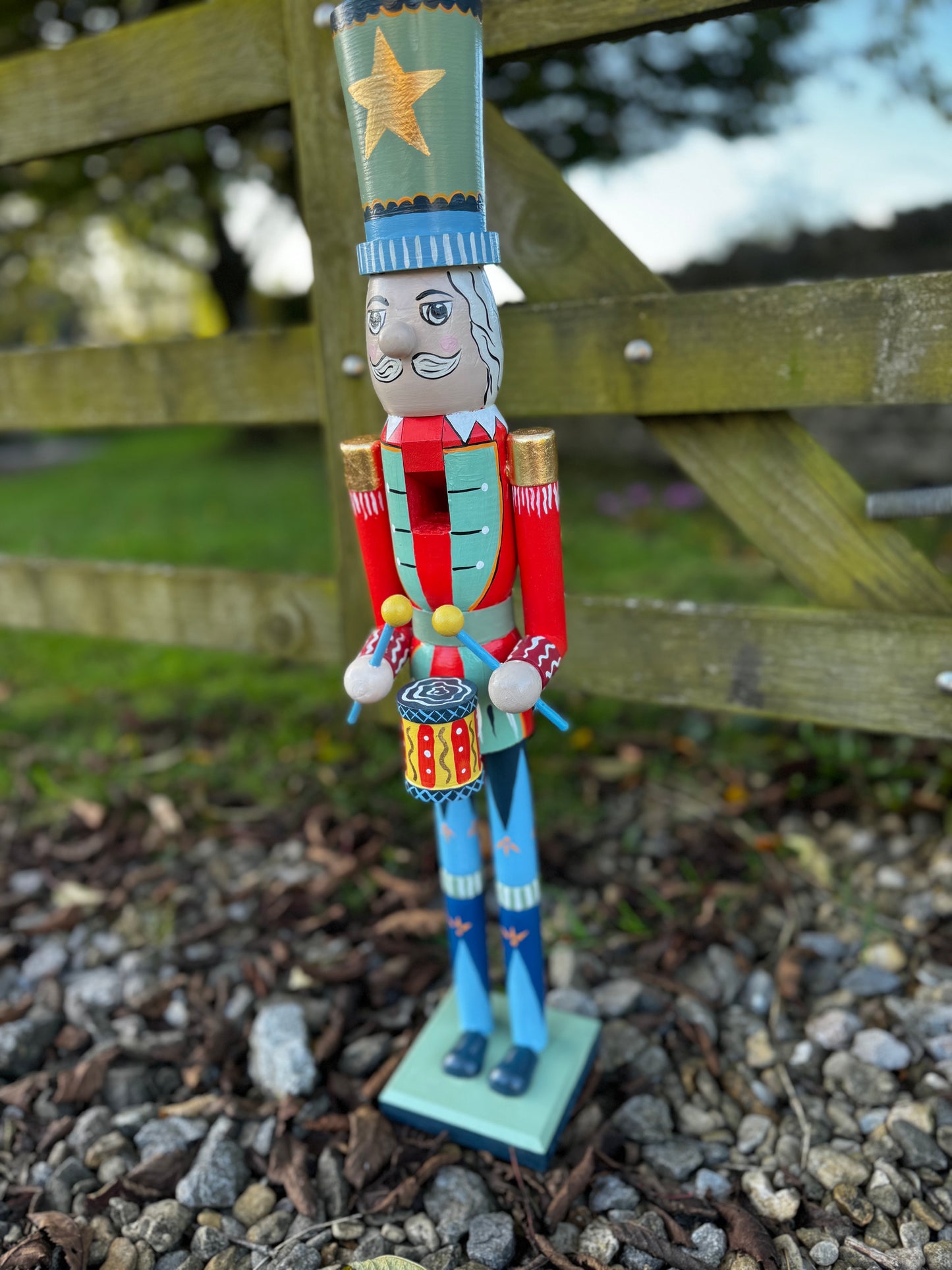 LARGE NUTCRACKER