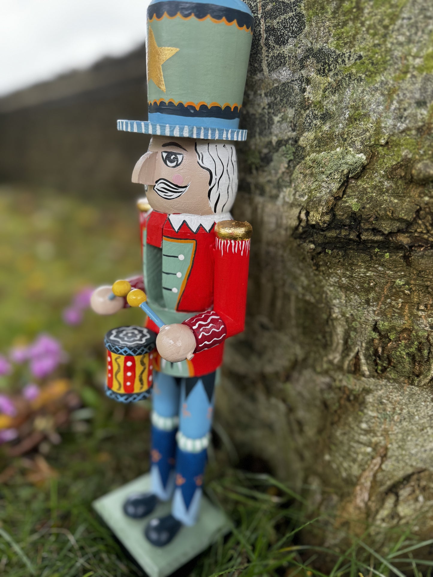 NUTCRACKER