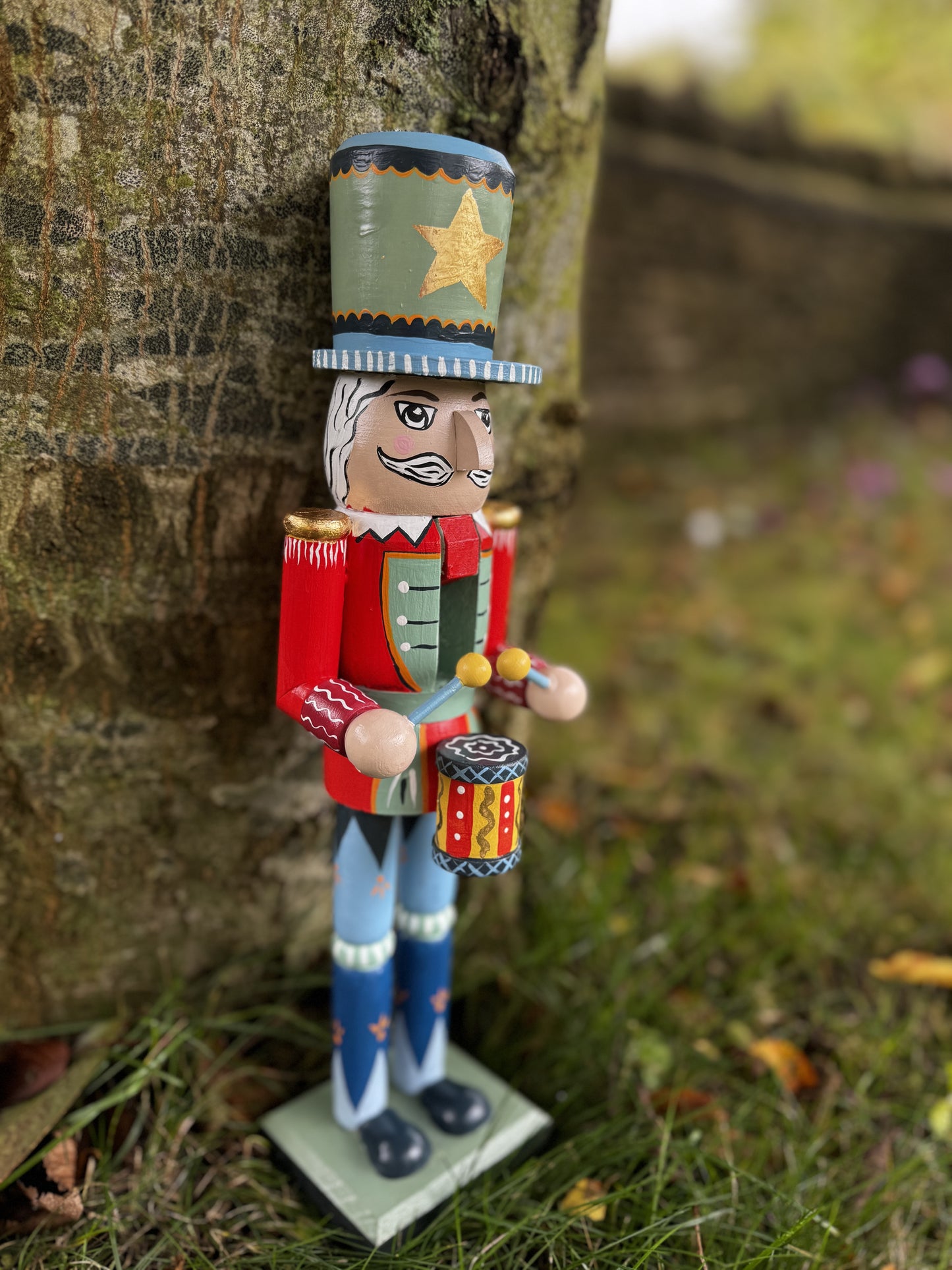 NUTCRACKER
