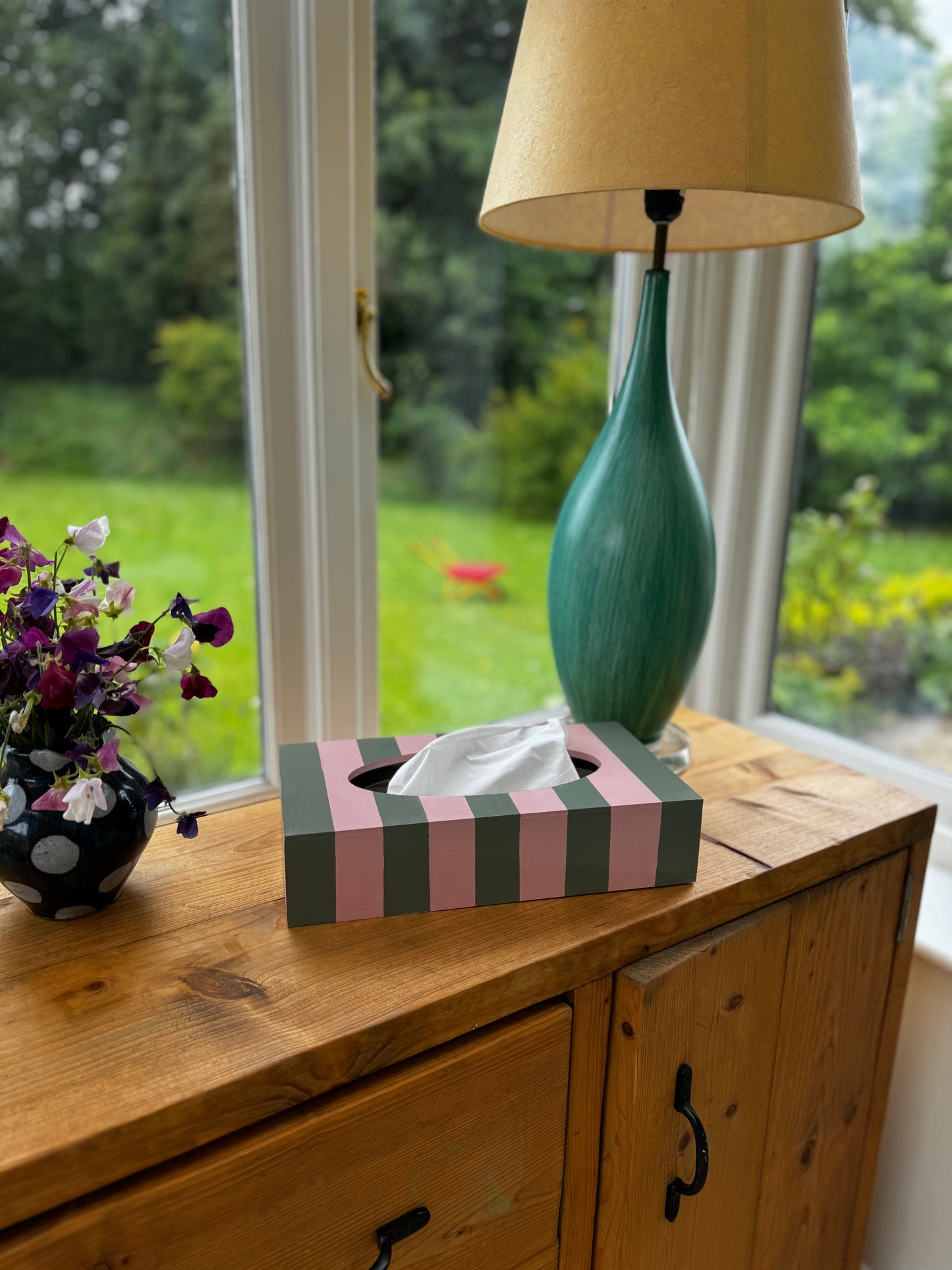 PINK & GREEN TISSUE BOX