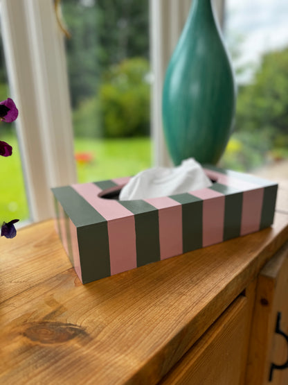 PINK & GREEN TISSUE BOX