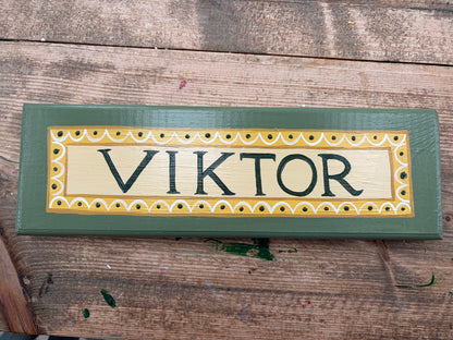 NAME PLAQUE - GREEN & YELLOW