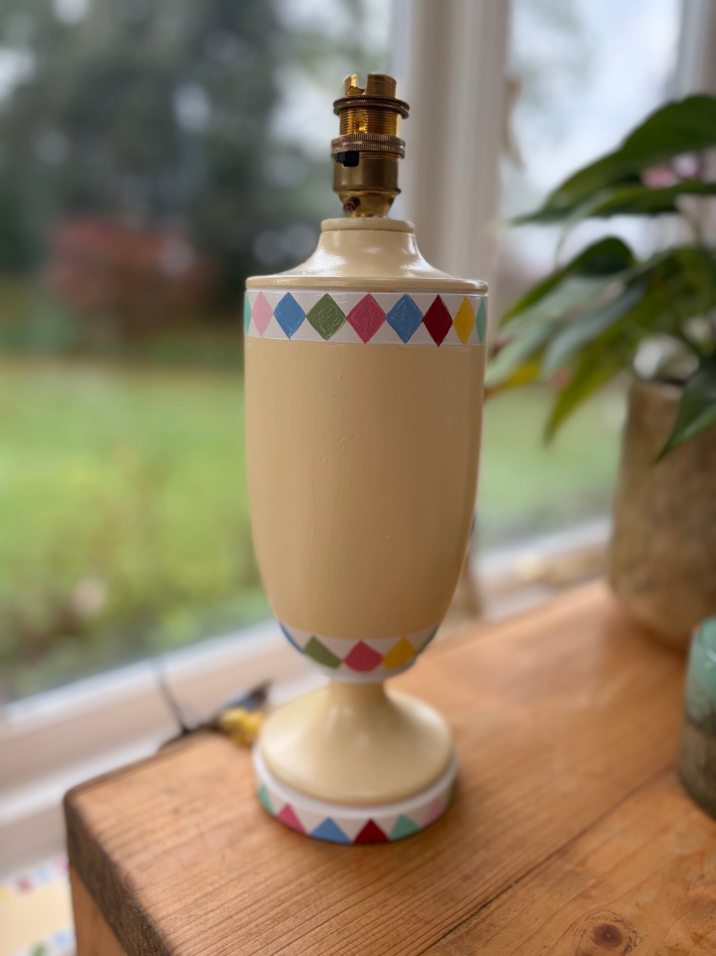 HARLEQUIN LAMP
