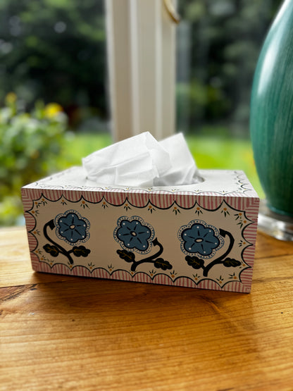 BLUE FLOWER LARGE TISSUE BOX