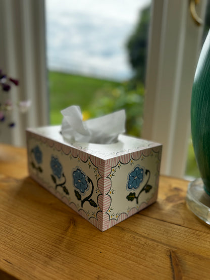 BLUE FLOWER LARGE TISSUE BOX