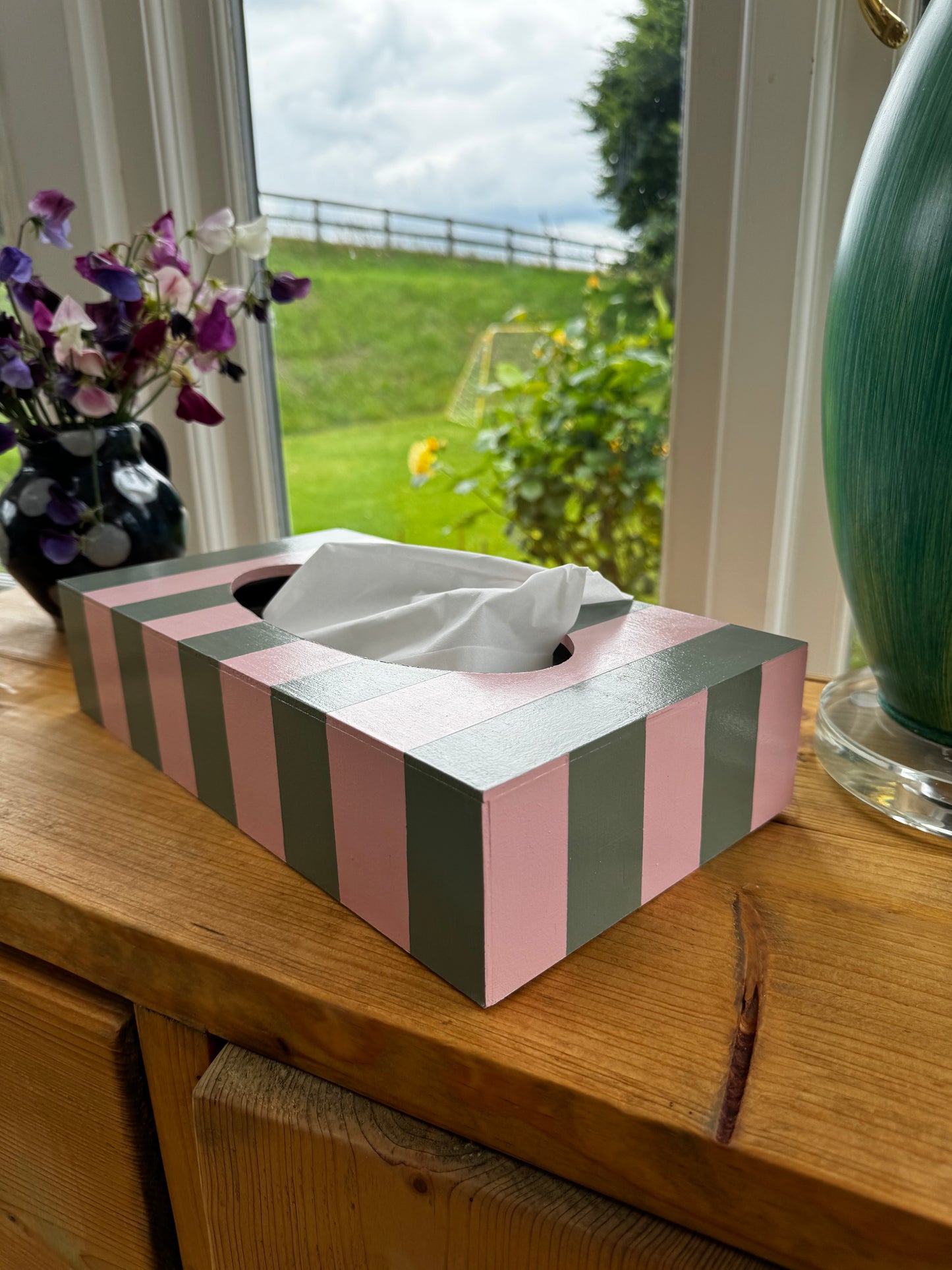 PINK & GREEN TISSUE BOX