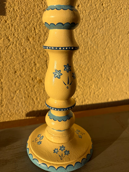 YELLOW FLOWER - CANDLESTICK