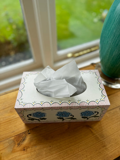 BLUE FLOWER LARGE TISSUE BOX