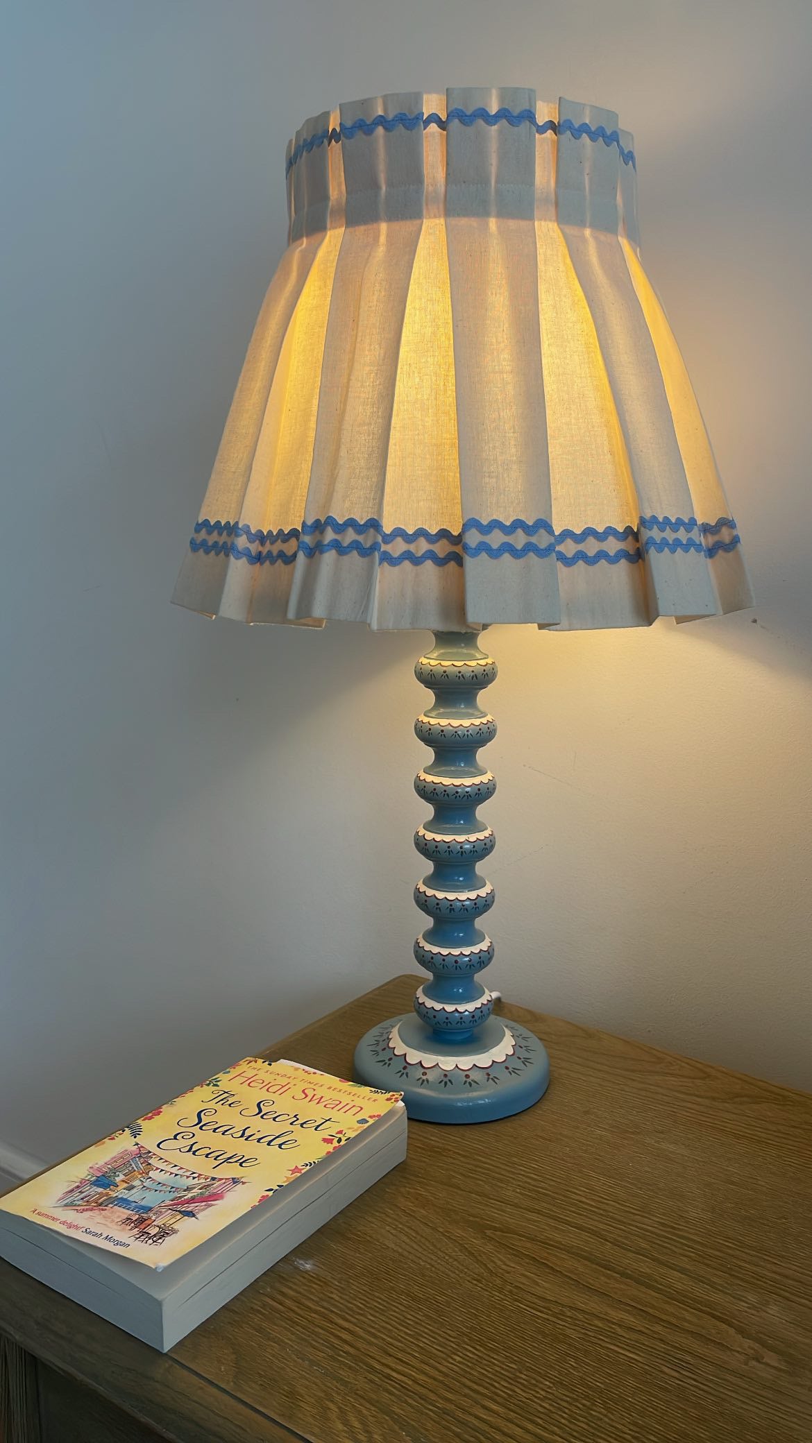 Bobbin Table Lamp