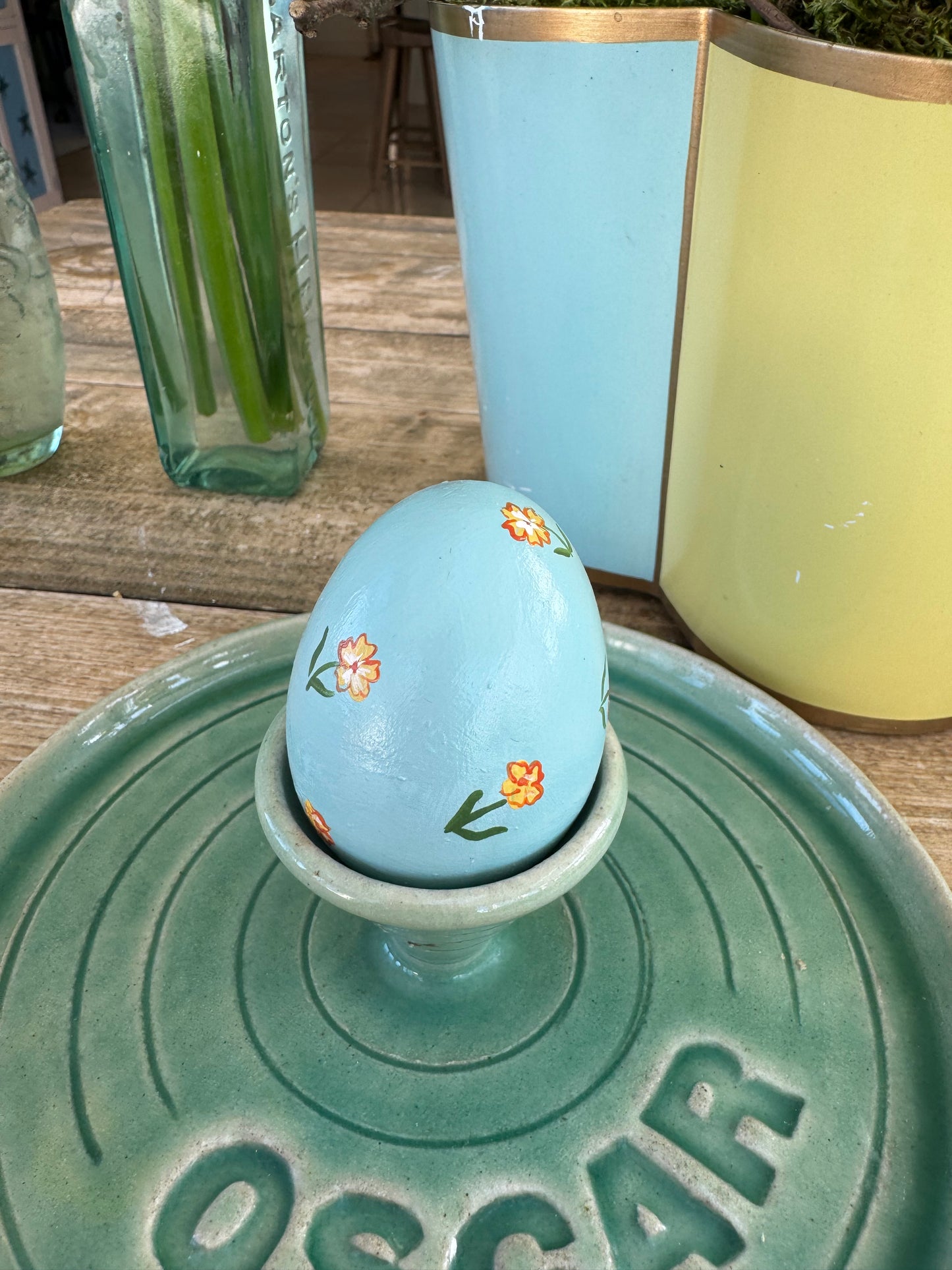 Blue flower egg